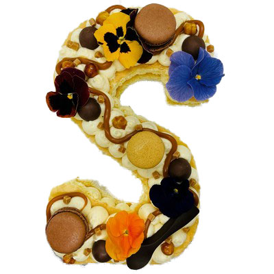 Letter cake