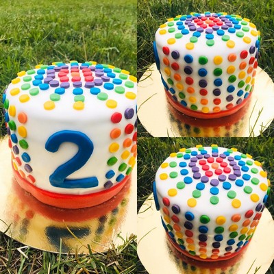 Rainbow cake